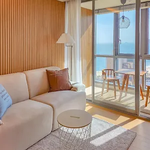 apt-premium-ocean-view-in-haehundae-bona-travel.hotelsinbusan.com/