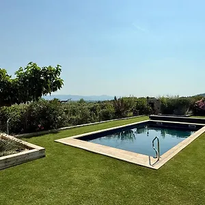 une-nuit-en-luberon-et-spa.fr-provencehotel.com/